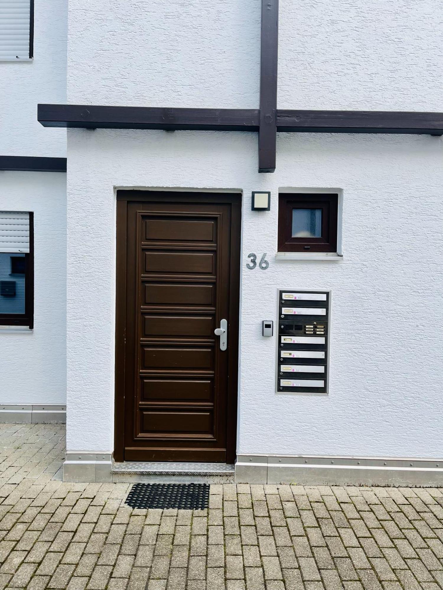 Zentrale Ferienwohnung Am Buhlschen Park In Дайдесхайм Екстериор снимка
