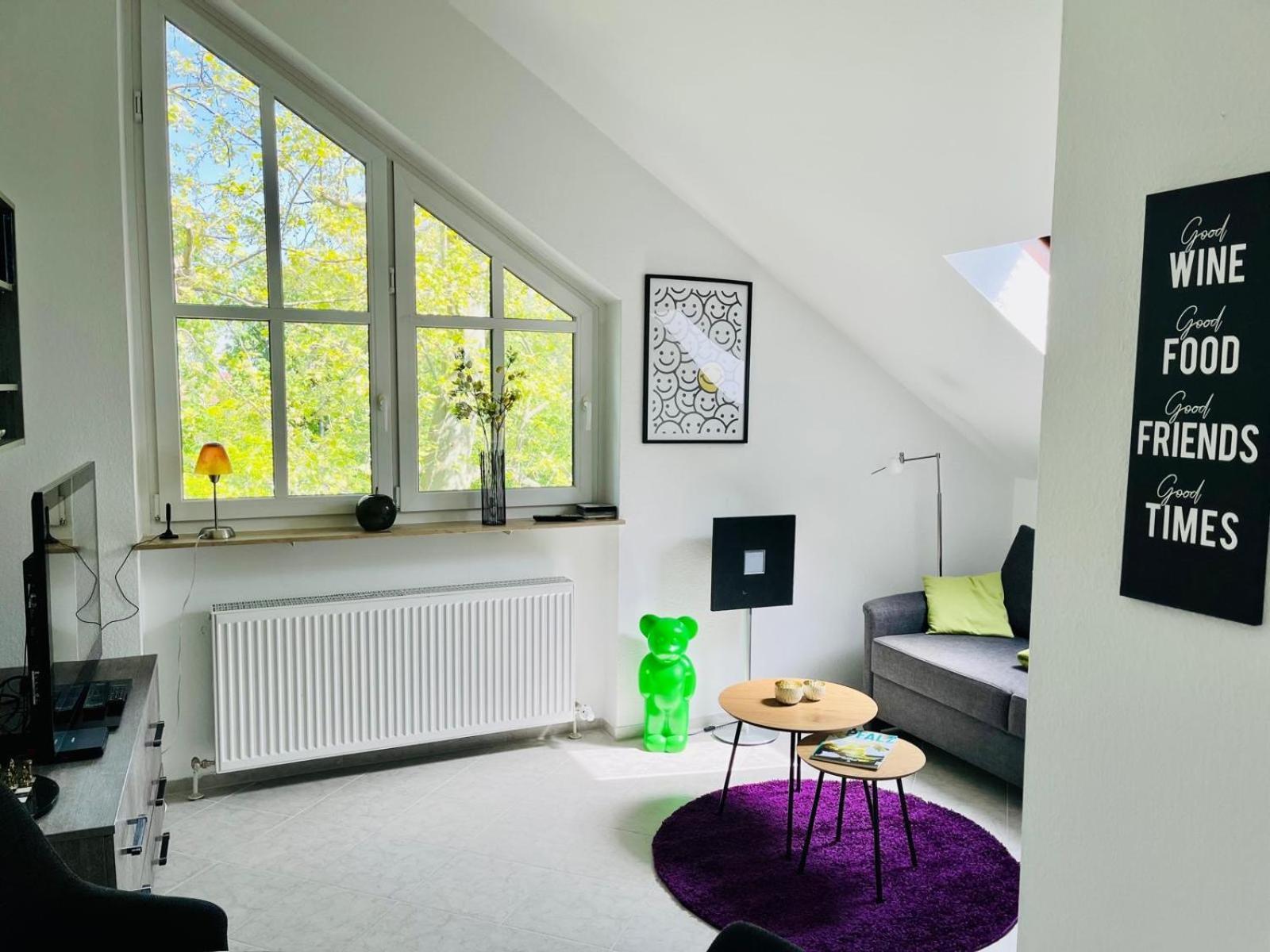 Zentrale Ferienwohnung Am Buhlschen Park In Дайдесхайм Екстериор снимка