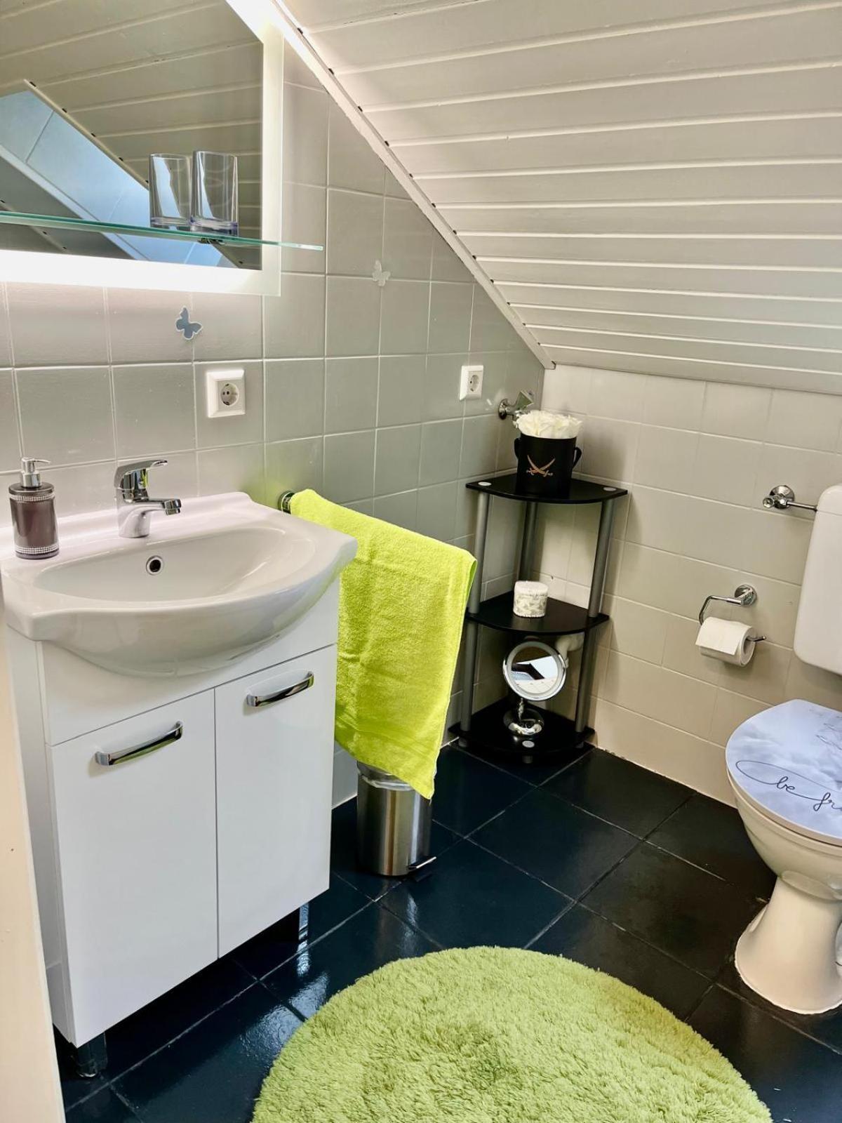 Zentrale Ferienwohnung Am Buhlschen Park In Дайдесхайм Екстериор снимка